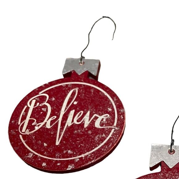 Believe Ornament Set of 2 Metal Wood NWOT - Picture 3 of 4